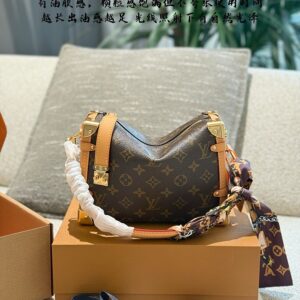 xinxin箱子包，24cm