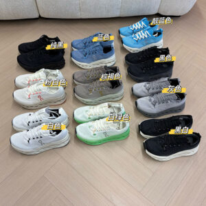 yicheng-660327518 休闲鞋 36-46（偏小半码）