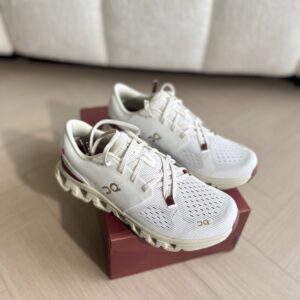 yicheng-660327521 跑步鞋 36-46