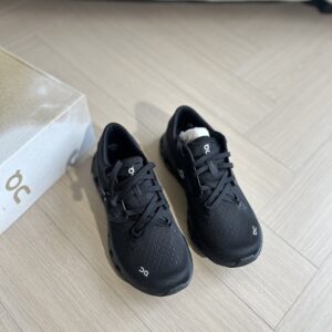 yicheng-660327523 跑步鞋 36-46