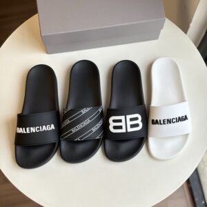 yicheng-660420206 情侣拖鞋 36-45码