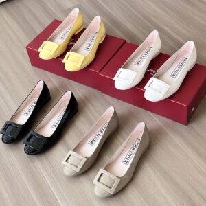yicheng-660420341 女士皮鞋 35-40码