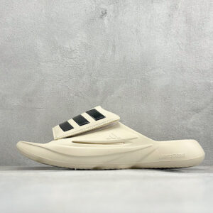 zhenhui-Adidas LIGHTBLAZE SLIDESP 运动休闲舒适拖鞋