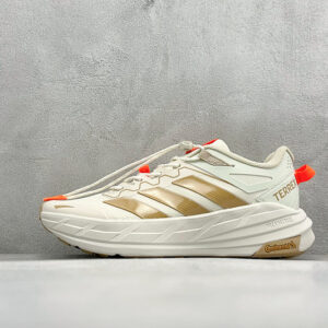 zhenhui- Adidas TERREX FREEHIKER LT 硬核的薄底徒步鞋 -KK4571