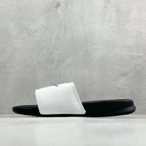zhenhui-Nike BENASSI SWOOSH -666089-100