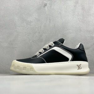 zhenhui-Tilted Low Sneakers